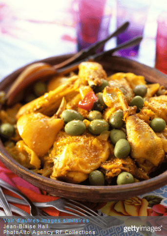 Le tajine de poulet à la marocaine : un vol direct pour le Maroc